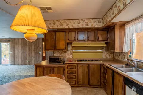 12735 Akrich St, Redding, CA 96003 photo 14