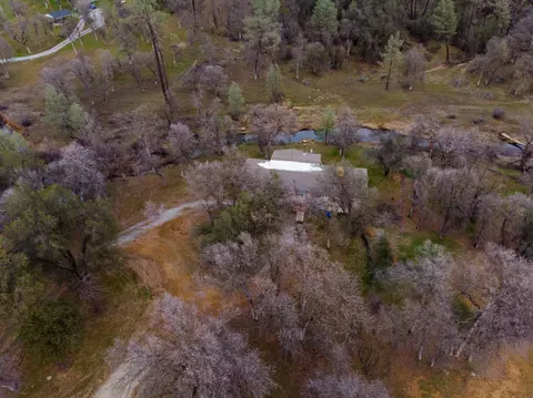 12735 Akrich St, Redding, CA 96003 photo 32