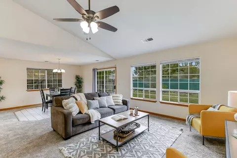 3969 Eagle Pkwy, Redding, CA 96001 photo 7
