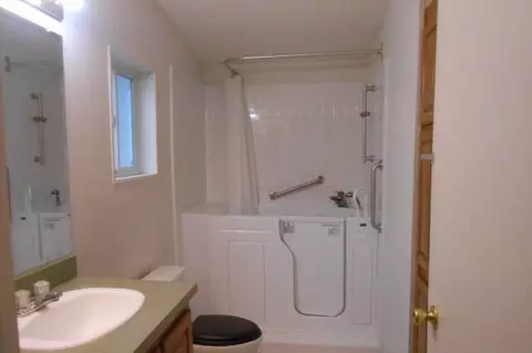 17928 Oasis Rd, Redding, CA 96003 photo 4