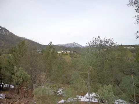 22110 Loop, Redding, CA 96003 photo 6