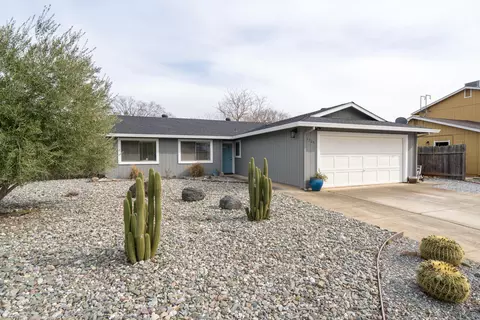 3705 Pluto St, Redding, CA 96002 photo 3