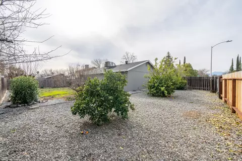 3705 Pluto St, Redding, CA 96002 photo 24