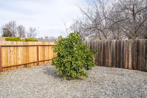 3705 Pluto St, Redding, CA 96002 photo 25