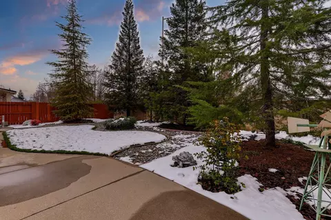 659 Yolla Bolly Trl, Redding, CA 96003 photo 34