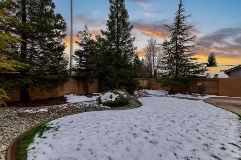 659 Yolla Bolly Trl, Redding, CA 96003 photo 40