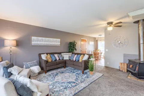 12259 Witch Way, Redding, CA 96003 photo 3