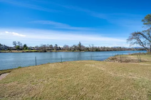 3322 Wilshire Dr, Redding, CA 96002 photo 80