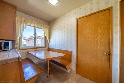 3322 Wilshire Dr, Redding, CA 96002 photo 18