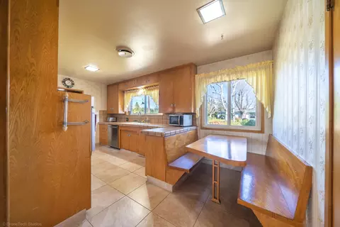 3322 Wilshire Dr, Redding, CA 96002 photo 17