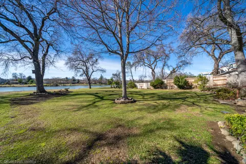 3322 Wilshire Dr, Redding, CA 96002 photo 67
