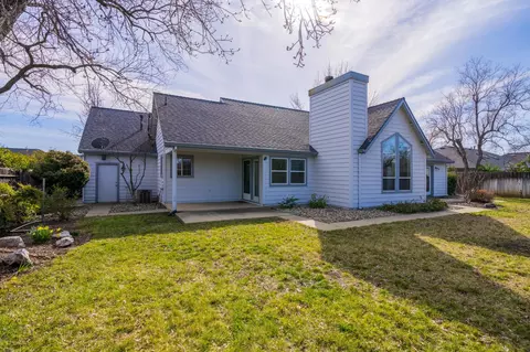 2129 Hope Ln, Redding, CA 96003 photo 26
