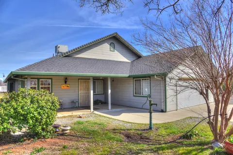 9657 Katrick Way, Redding, CA 96003 photo 2