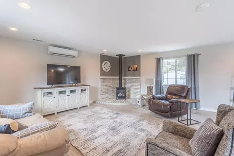 4908 Persistence Ln, Redding, CA 96002 photo 7