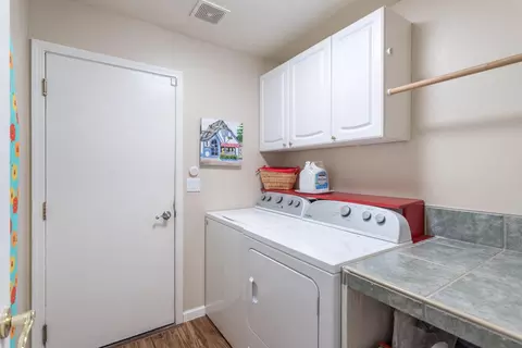 4908 Persistence Ln, Redding, CA 96002 photo 17