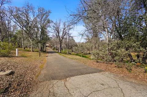 16216 Serene Dr, Redding, CA 96001 photo 81
