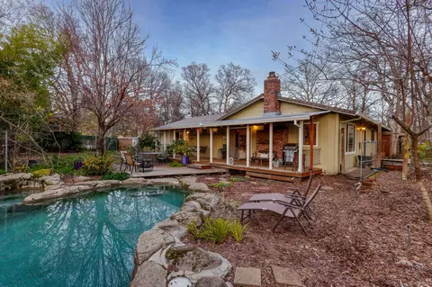 16216 Serene Dr, Redding, CA 96001 photo 56