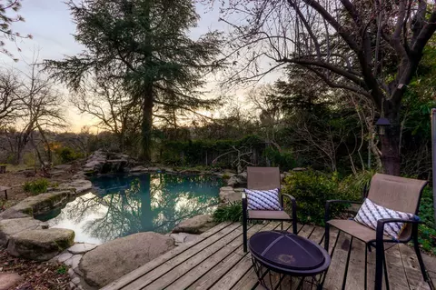 16216 Serene Dr, Redding, CA 96001 photo 2
