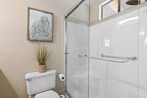 16216 Serene Dr, Redding, CA 96001 photo 10