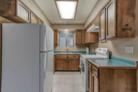 1879 Del Mar Ave, Redding, CA 96003 photo 13