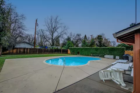 1879 Del Mar Ave, Redding, CA 96003 photo 24