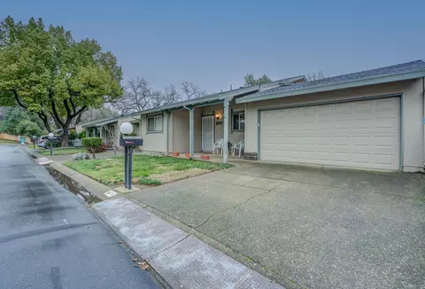 1879 Del Mar Ave, Redding, CA 96003 photo 5