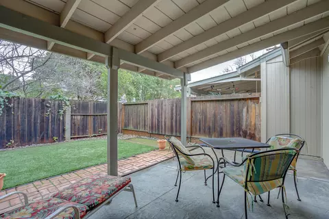 1879 Del Mar Ave, Redding, CA 96003 photo 3