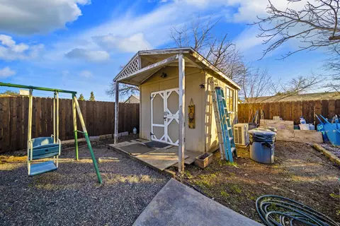 2957 West Way, Redding, CA 96002 photo 26