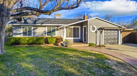2957 West Way, Redding, CA 96002 photo 1