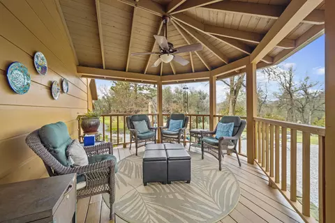 12840 Encanto Way, Redding, CA 96003 photo 34