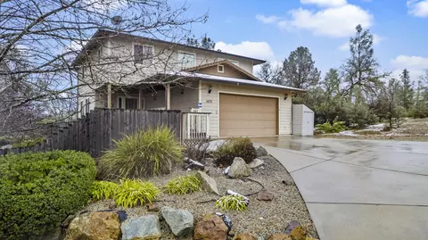 1675 Record Ln, Redding, CA 96001 photo 17