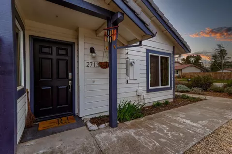 2713 Amethyst Way, Redding, CA 96003 photo 3