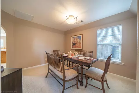 2524 Cumberland Dr, Redding, CA 96001 photo 9