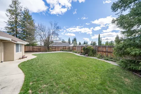 2524 Cumberland Dr, Redding, CA 96001 photo 50