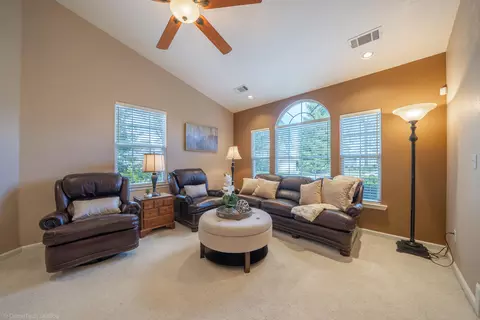 2524 Cumberland Dr, Redding, CA 96001 photo 6