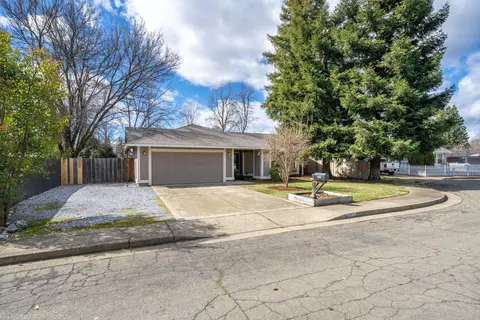 2933 Cleo Ct, Redding, CA 96001 photo 10