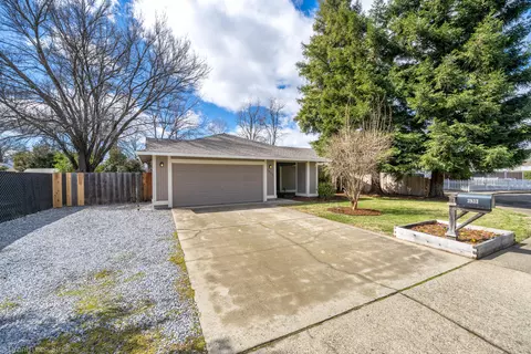 2933 Cleo Ct, Redding, CA 96001 photo 13