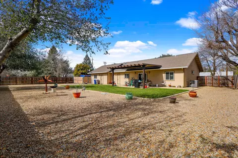 1031 Dusty Ln, Redding, CA 96002 photo 28