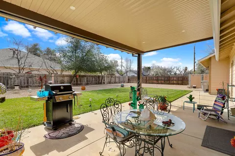 1031 Dusty Ln, Redding, CA 96002 photo 5