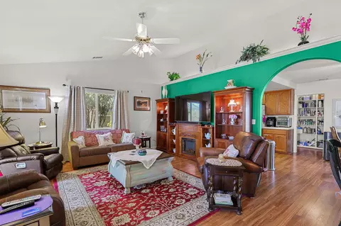 1746 Vineyard Trl, Redding, CA 96003 photo 8