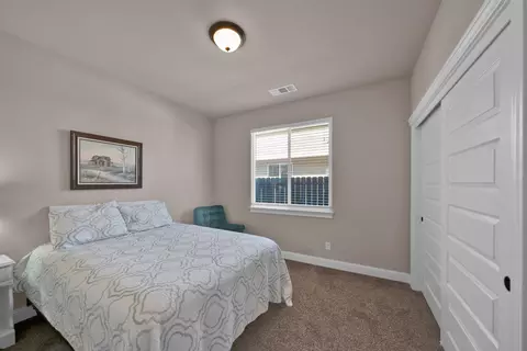 615 Rogue River Way, Redding, CA 96003 photo 14
