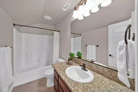 615 Rogue River Way, Redding, CA 96003 photo 25