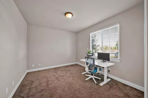 615 Rogue River Way, Redding, CA 96003 photo 16