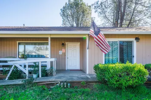2165 Kimber Ct, Redding, CA 96002 photo 4