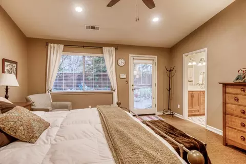 2209 Allegheny Ct, Redding, CA 96001 photo 21