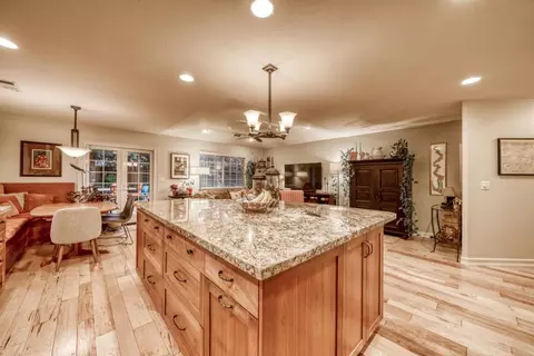 2209 Allegheny Ct, Redding, CA 96001 photo 16