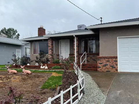 2823 Regal Ave, Redding, CA 96002 photo 7