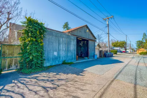 946 Jefferson St, Red Bluff, CA 96080 photo 37