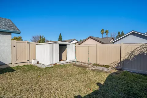351 Franciscan Trl, Redding, CA 96003 photo 37