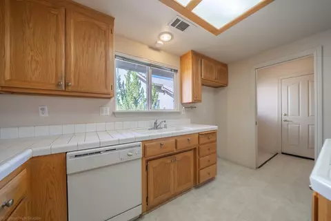 351 Franciscan Trl, Redding, CA 96003 photo 17